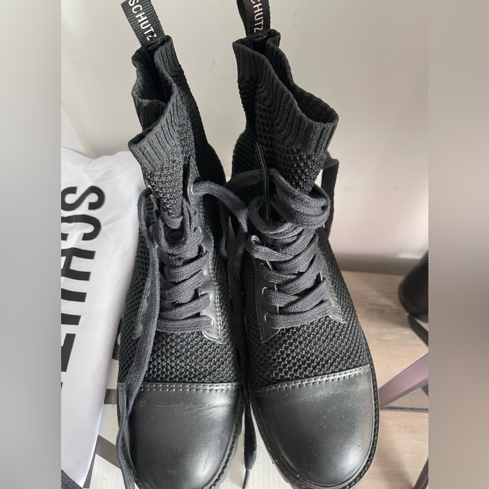 Schutz Aimee Printed Combat Boots in Size 8.5 - Picture 6 of 9